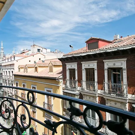 Hostal Madrid Sol-2